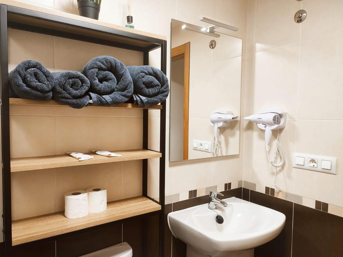 Milla Sonsuites Milladoiro Exterior photo